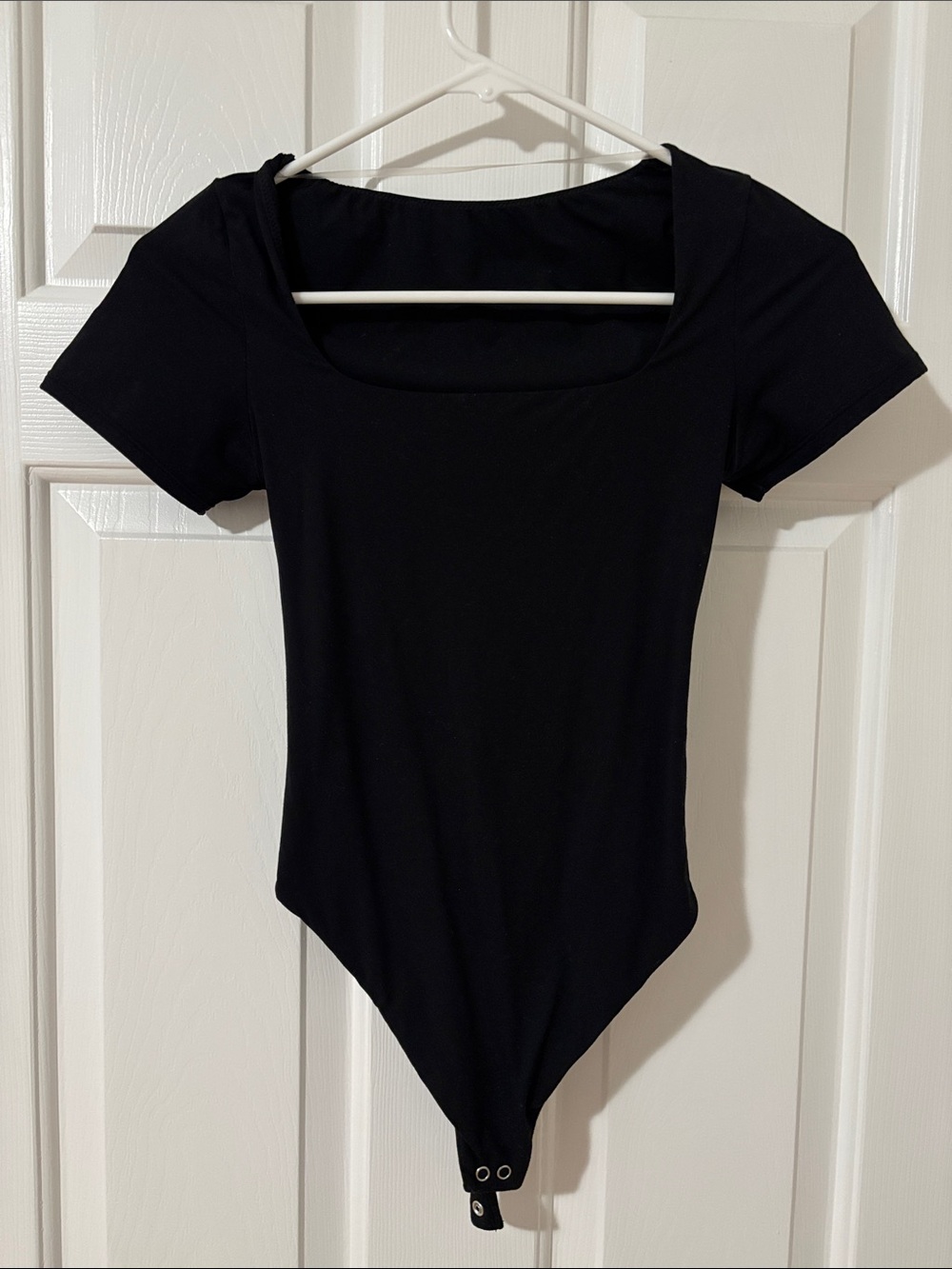 Auden Luxury Collection Black Scoop Neck Short Sleeve Bodysuit